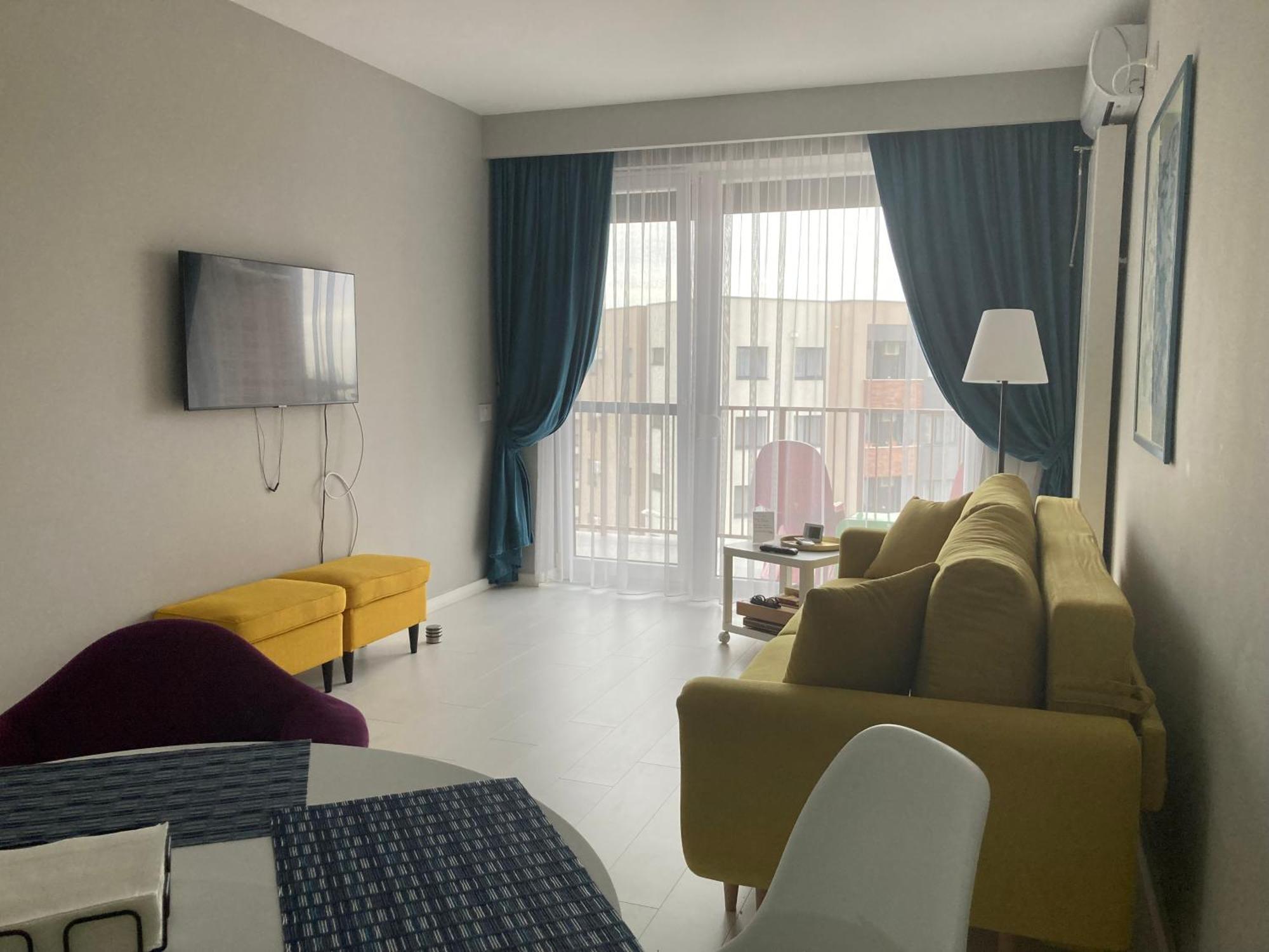 Apartamentul Max, Practic Si Confortabil 拉迪亚 外观 照片